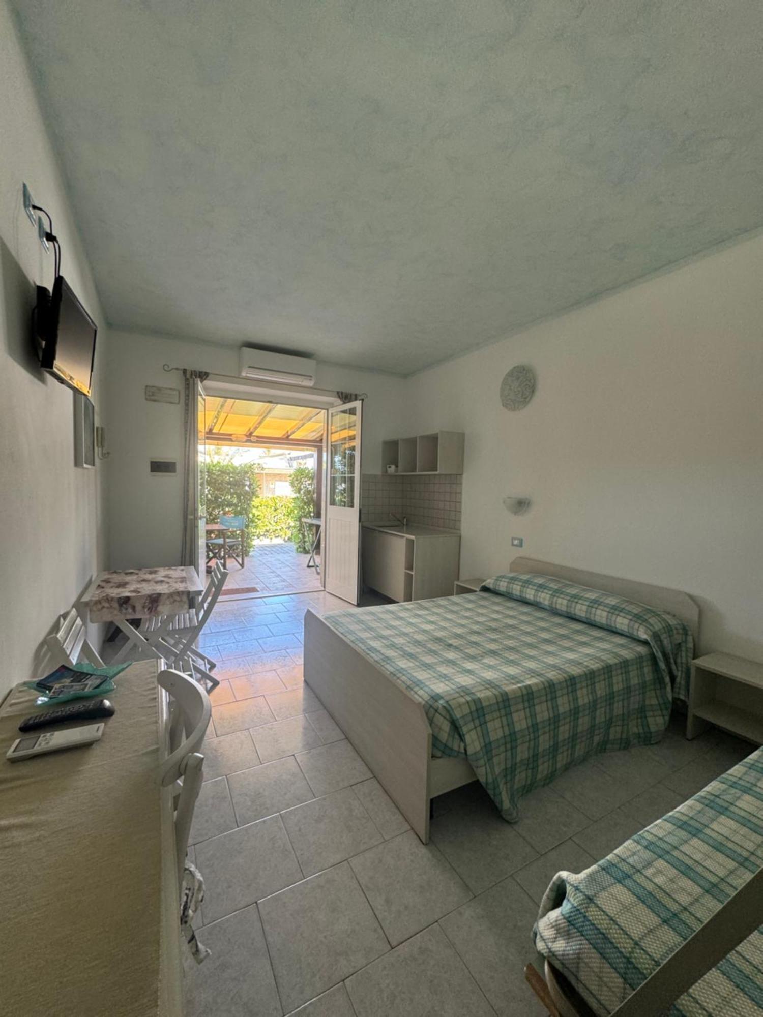 Hotel Bagno Stella Del Mare Marina Di Carrara Exterior foto